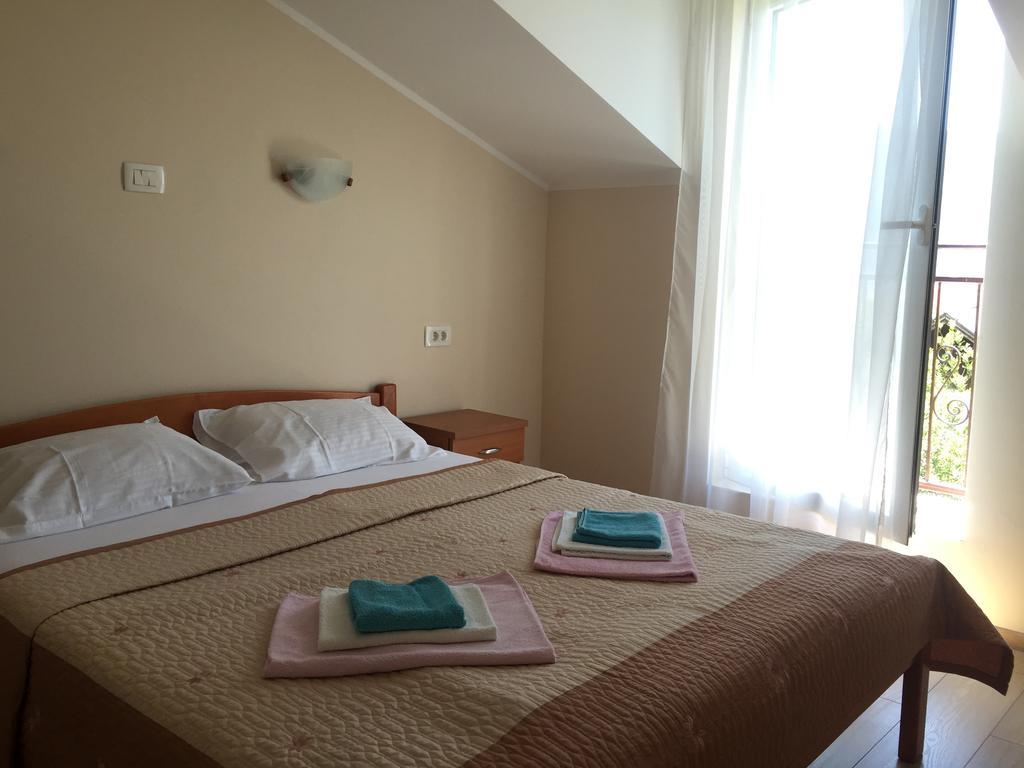 Villa Alla Bed And Breakfast Herceg Novi Eksteriør billede