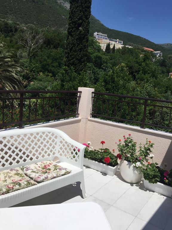 Villa Alla Bed And Breakfast Herceg Novi Eksteriør billede