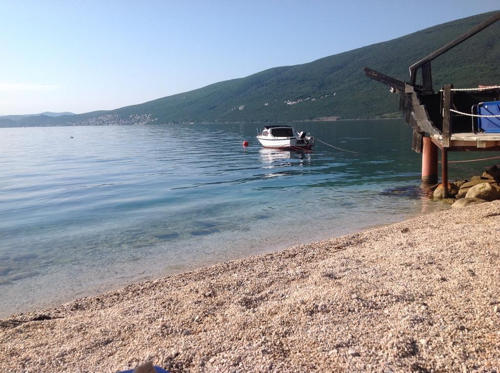 Villa Alla Bed And Breakfast Herceg Novi Eksteriør billede