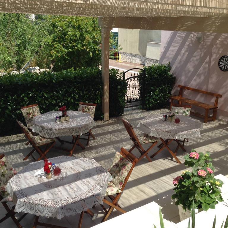 Villa Alla Bed And Breakfast Herceg Novi Eksteriør billede