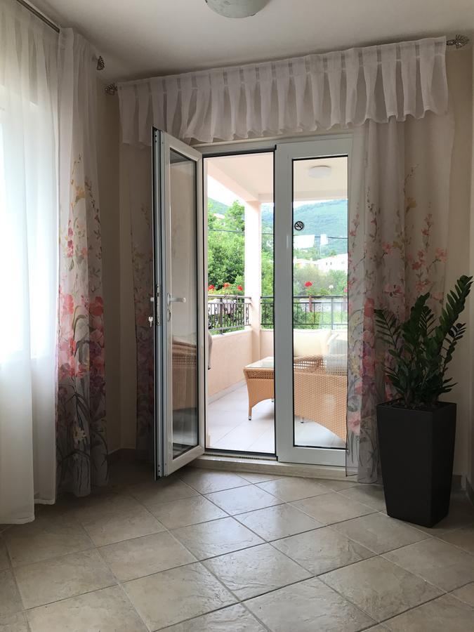 Villa Alla Bed And Breakfast Herceg Novi Eksteriør billede
