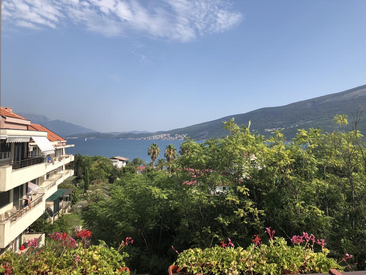 Villa Alla Bed And Breakfast Herceg Novi Eksteriør billede
